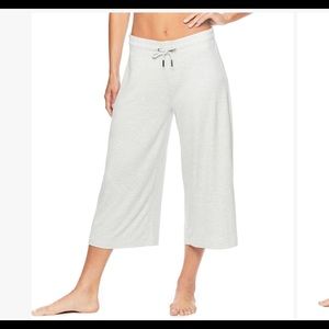Gaiam Addy 20” Wide-leg Yoga Culottes